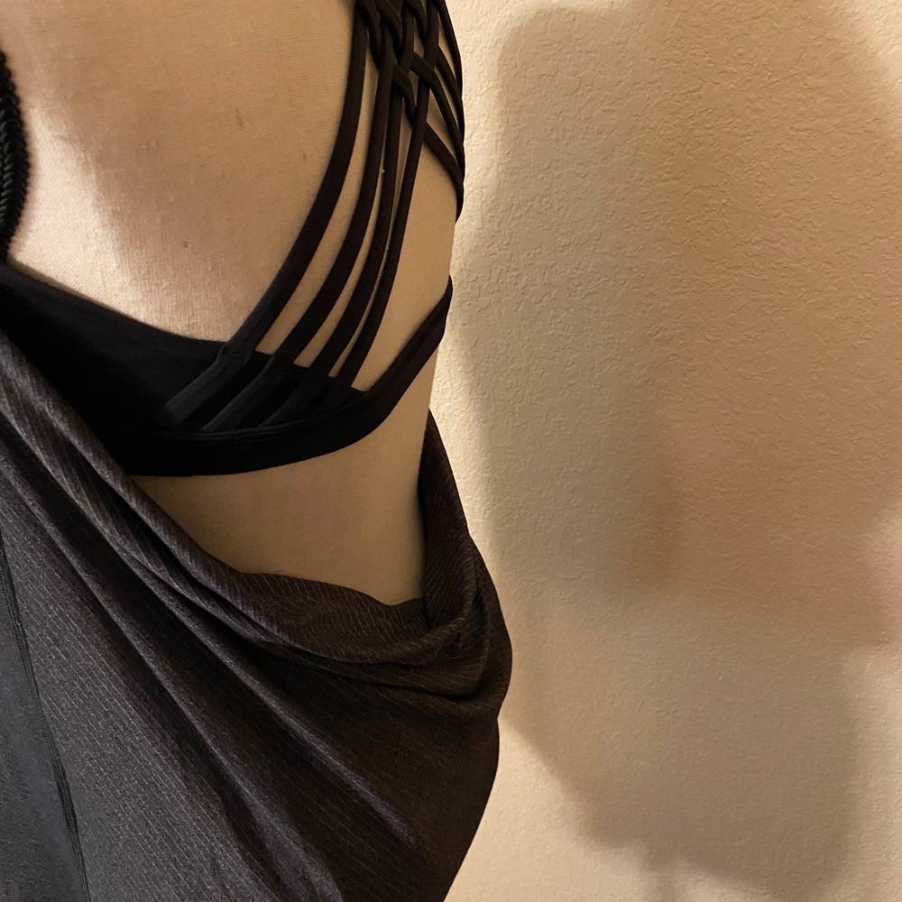 Lululemon Tank - Picture 2 of 5